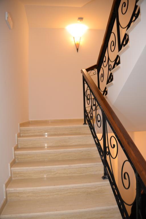 Sinabovite Houses Hotel Badevtsi Luaran gambar