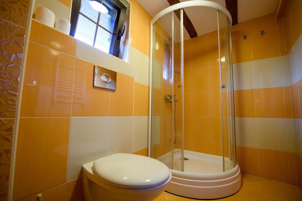 Sinabovite Houses Hotel Badevtsi Luaran gambar